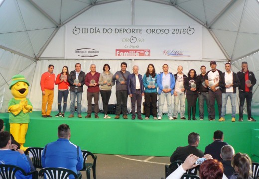 A III Gala do Deporte de Oroso distinguiu os mellores deportistas da tempada